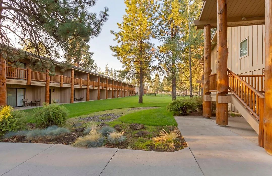 Best Western Ponderosa Lodge-1